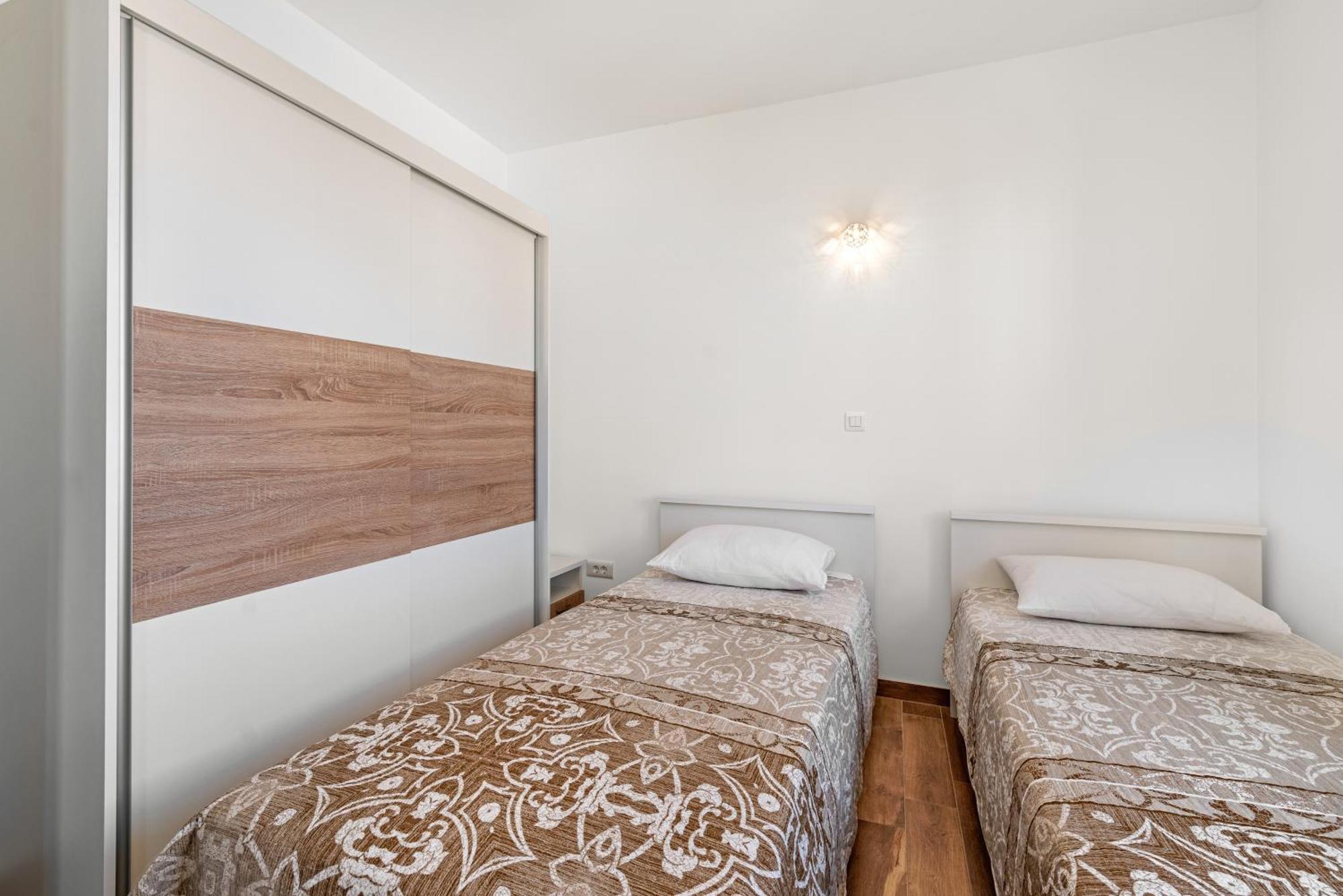Apartments Boomerang Rogoznica  Habitación foto